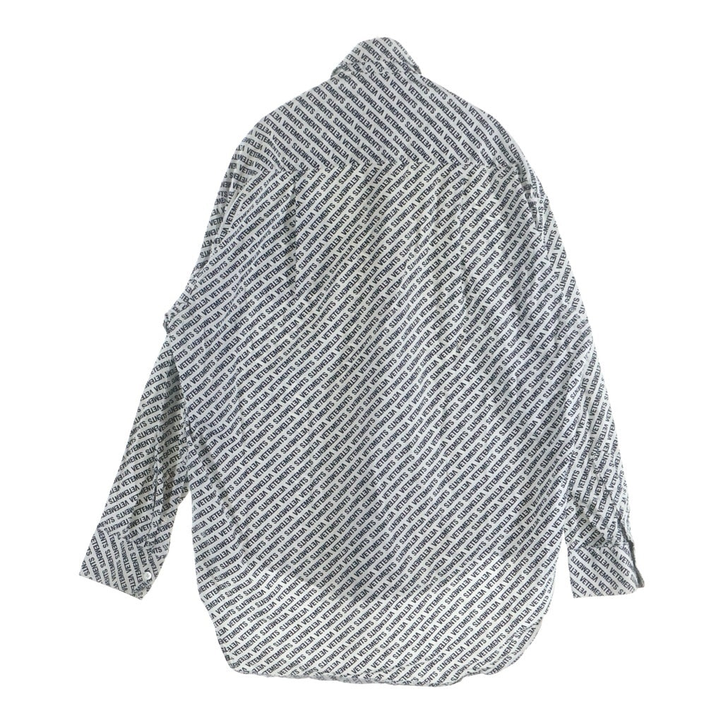 VETEMENTS(ヴェトモン) 18SS Monogram Oversized BD Shirt モノグラム オーバーサイズ ボタンダウン 長袖シャツ ブラック/ホワイト WSS18SH2