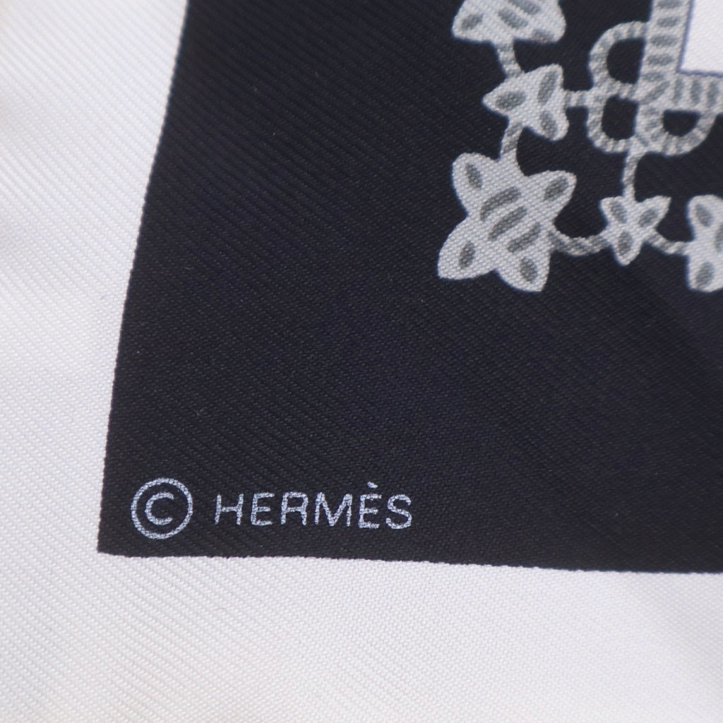 HERMES(エルメス) カレ 90 Brins d'or 金の若枝 シルクスカーフ ブルー レディース