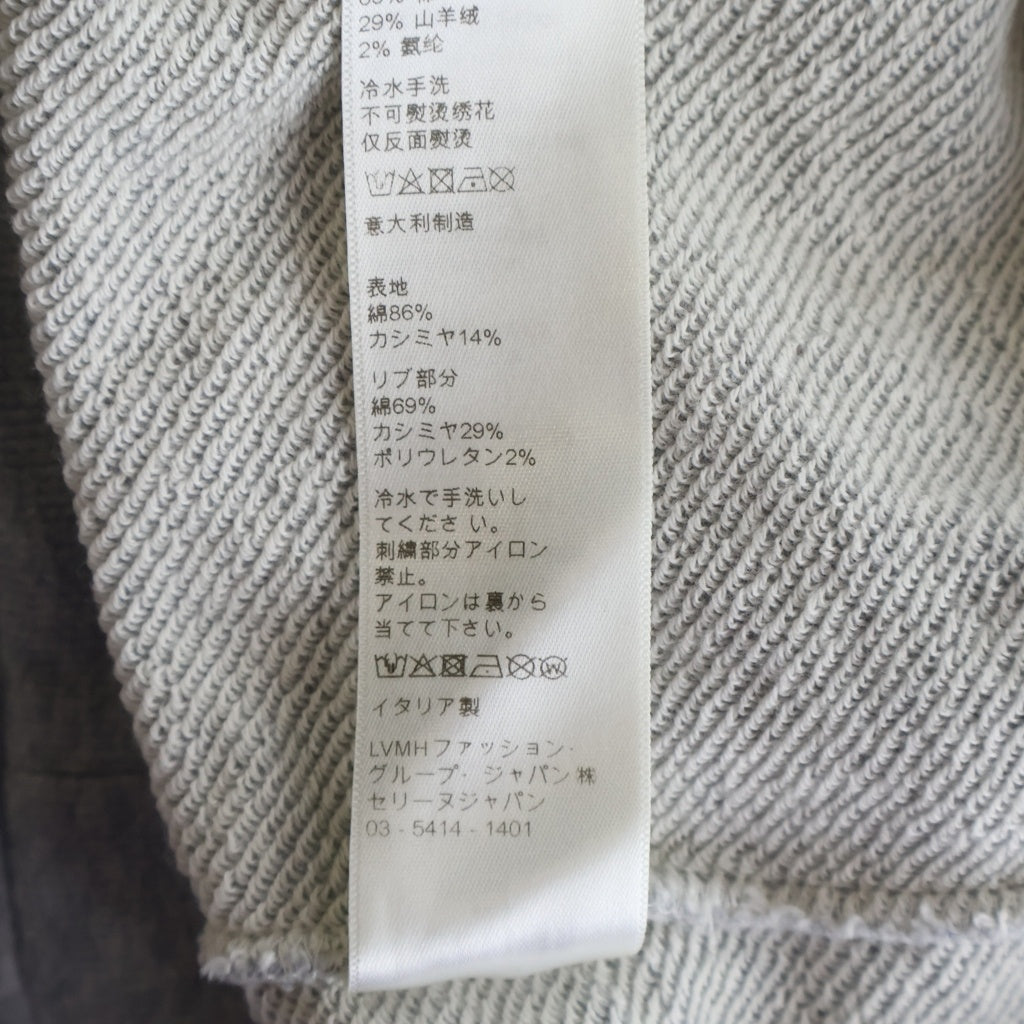 CELINE(セリーヌ) HOODED SWEATER EMBROIDERED WITH CELINE 16 2Y174450I ナンバーロゴプリント カシミヤ混 プルオーバーパーカー フーディ グレー