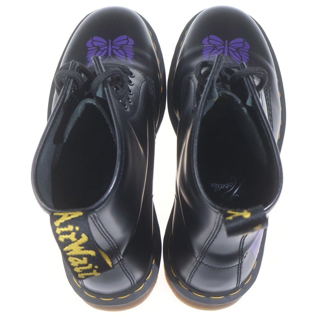 Dr.Martens(ドクターマーチン) ×Needles HE 1460 REMASTERED 26258011 ニードルズ 60周年記念 スムースレザー バタフライ ストライプ レースアップブーツ ブラック