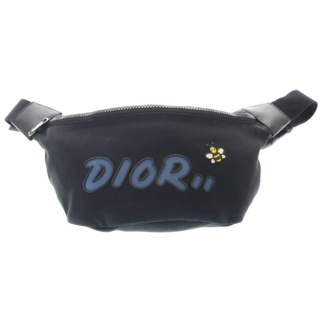 Christian Dior(クリスチャンディオール) ×KAWS nylon waist bag カウズ ナイロン ウエストポーチ ショルダーバッグ ロゴ ハチ ブラック