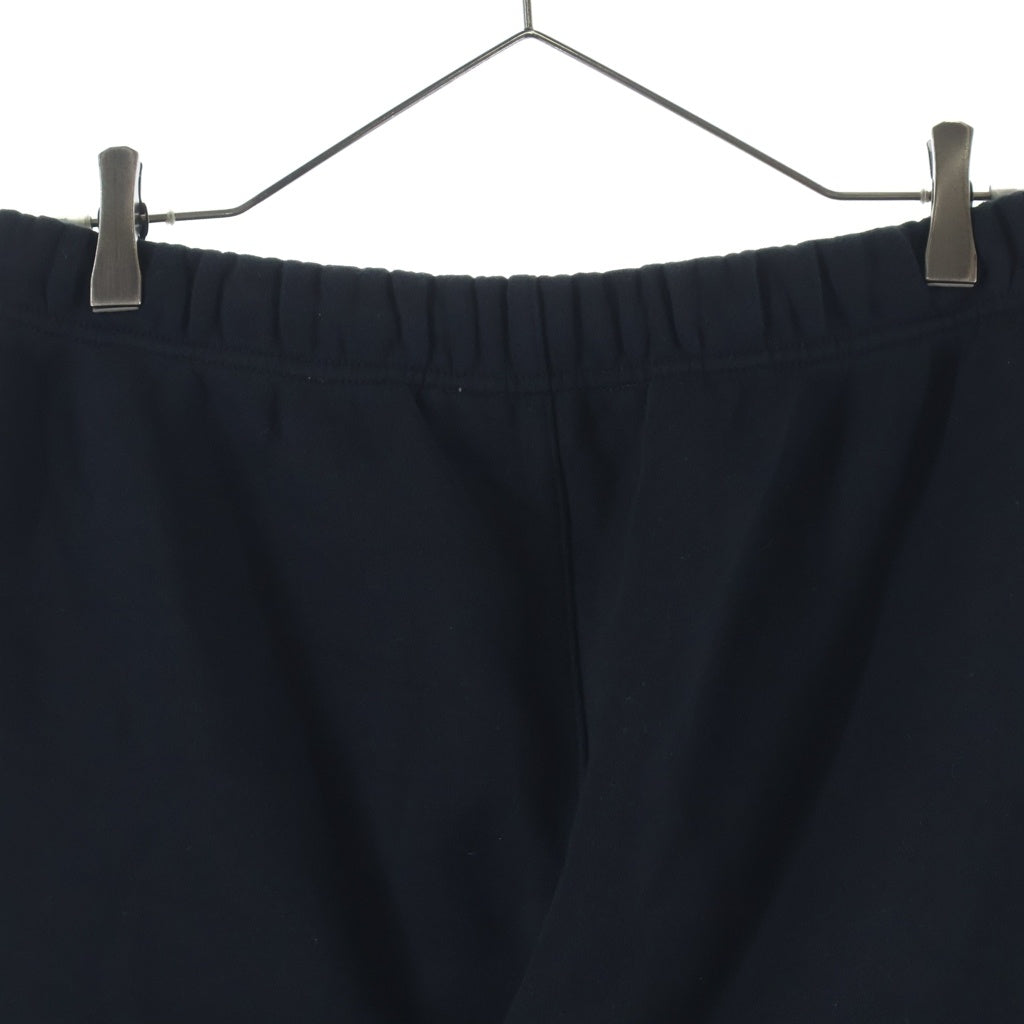 FEAR OF GOD ESSENTIALS(フィアオブゴッド エッセンシャルズ) 25AW CLASSIC SWEAT SHORT PANTS フロントラバーロゴプリント クラシック スウェットハーフパンツ ショーツ ブラック