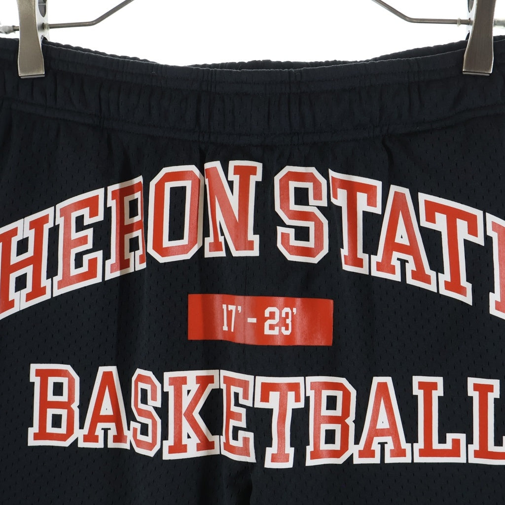 HERON PRESTON(ヘロンプレストン) 23SS BASKETBALL SHORTS バスケットボールロゴプリントショーツ メッシュショートパンツ バックロゴ刺繍 ブラック HMVH003S23JER001