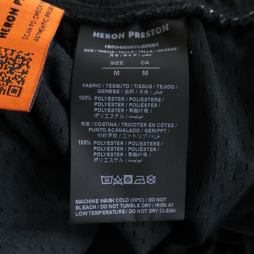 HERON PRESTON(ヘロンプレストン) 23SS BASKETBALL SHORTS バスケットボールロゴプリントショーツ メッシュショートパンツ バックロゴ刺繍 ブラック HMVH003S23JER001