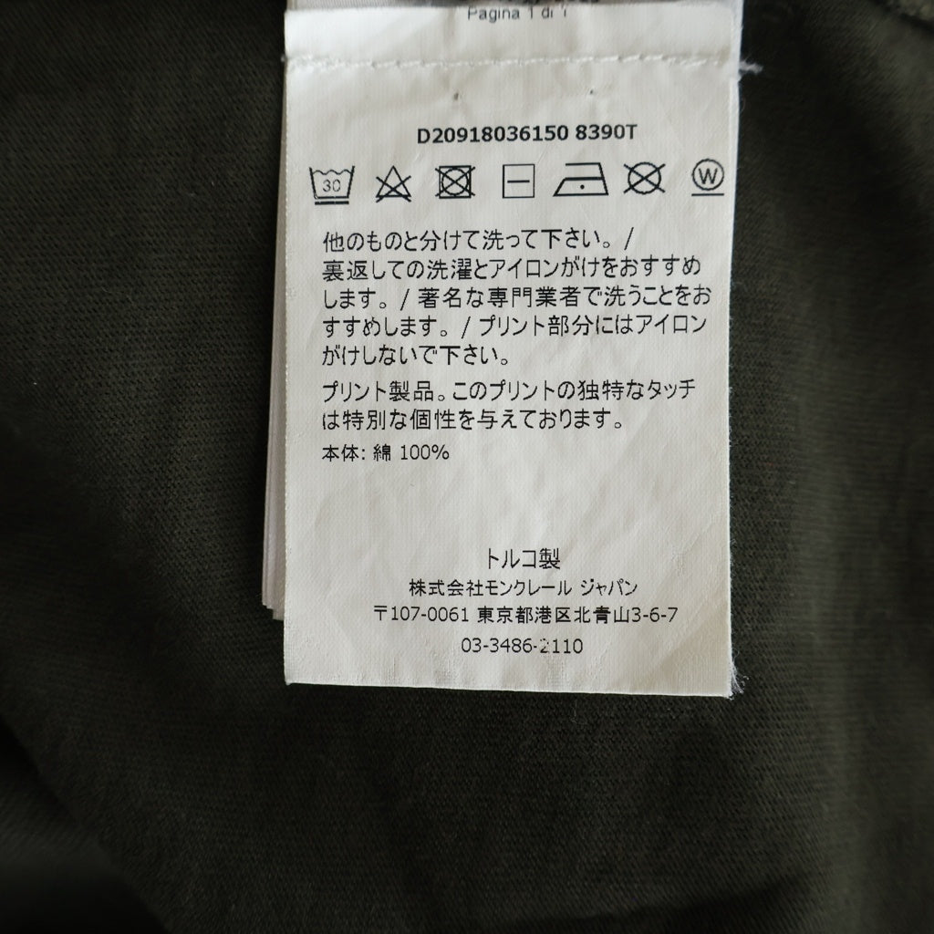 MONCLER(モンクレール) ビッグMロゴ クルーネック半袖Tシャツカットソー カーキ D20918036150