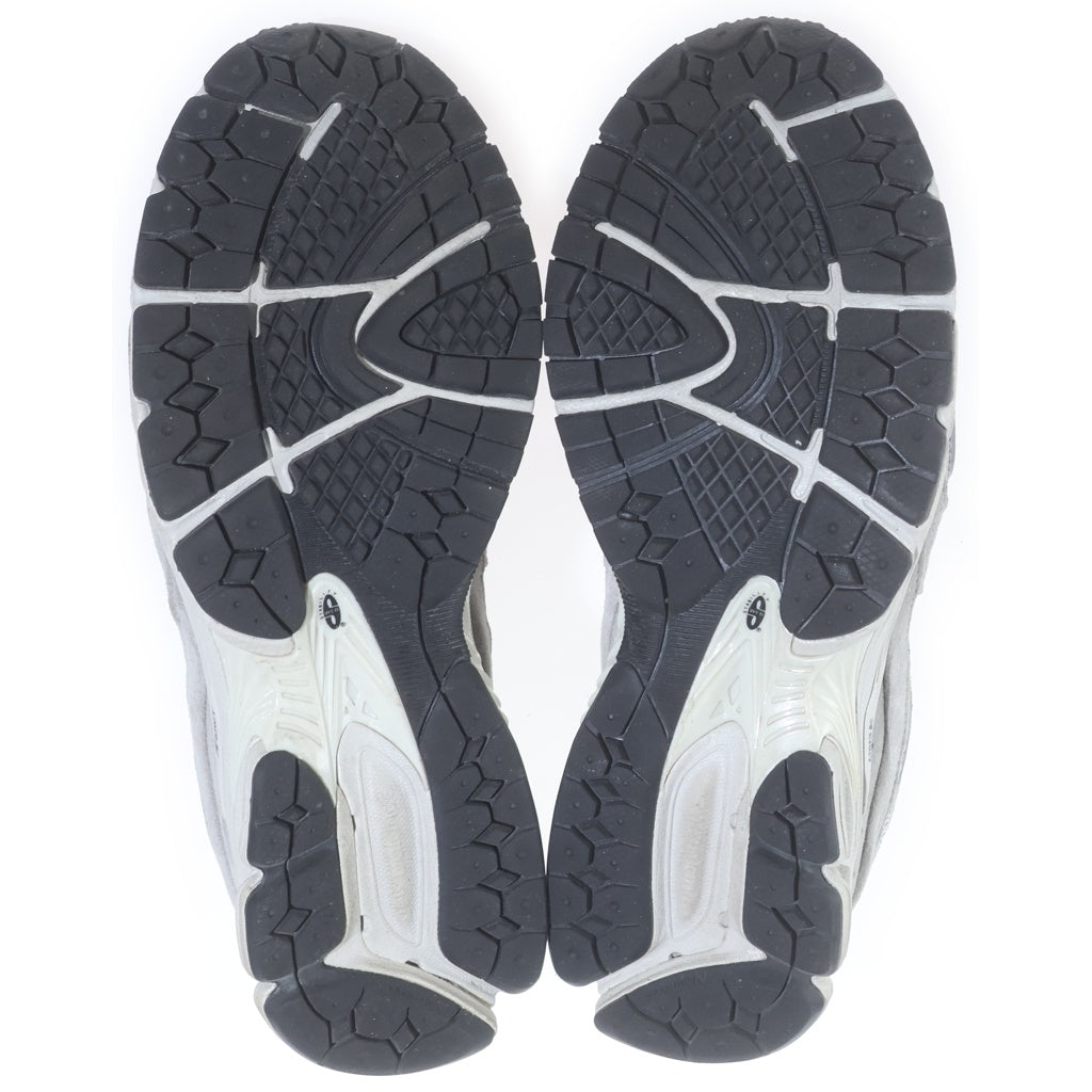 New Balance(ニューバランス) GRAY width D ミッドカットスニーカー グレー ML2002RC