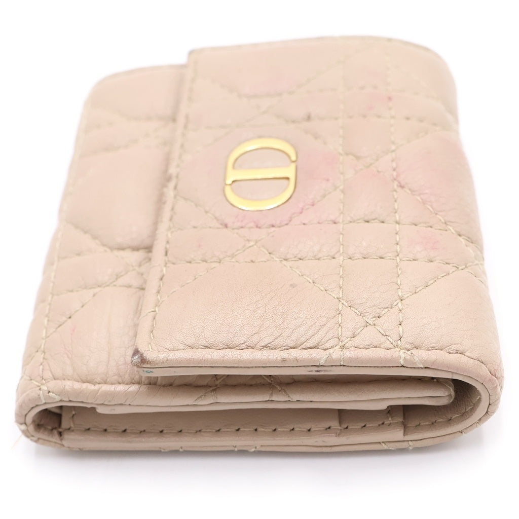 DIOR(ディオール) Caro Hibiscus S5175UWHC カロ ハイビスカス カーフスキン カナージュ 三つ折り財布 ベージュ レディース