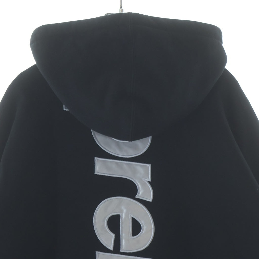 SUPREME(シュプリーム) 22AW Satin Applique Hooded Sweatshirt サテンアップリケ プルオーバー長袖スウェットパーカー フーディ ブラック -