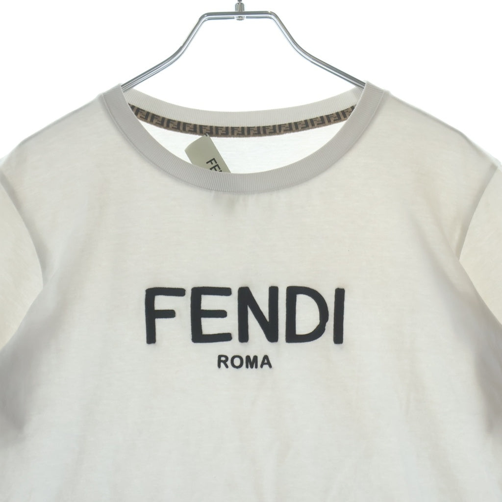 FENDI(フェンディ) 22SS Rogo Embroidery Tee フロントロゴ刺繍 クロップド クルーネック半袖Tシャツカットソー ホワイト レディース FS7389 FS7389