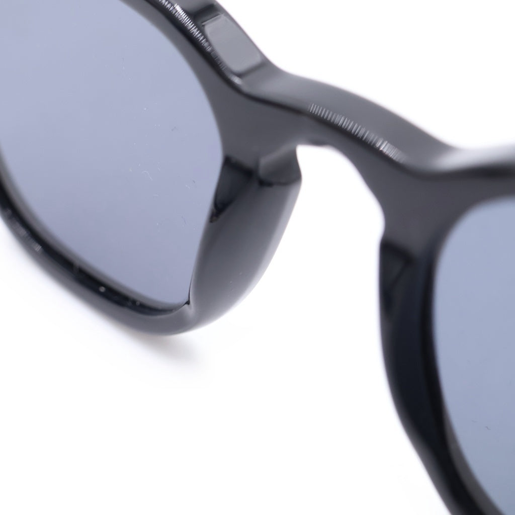 LOUIS VUITTON(ルイヴィトン) LV シグネチャー・スクエア ラウンド サングラス アイウェア ブラック Z1963U-93L