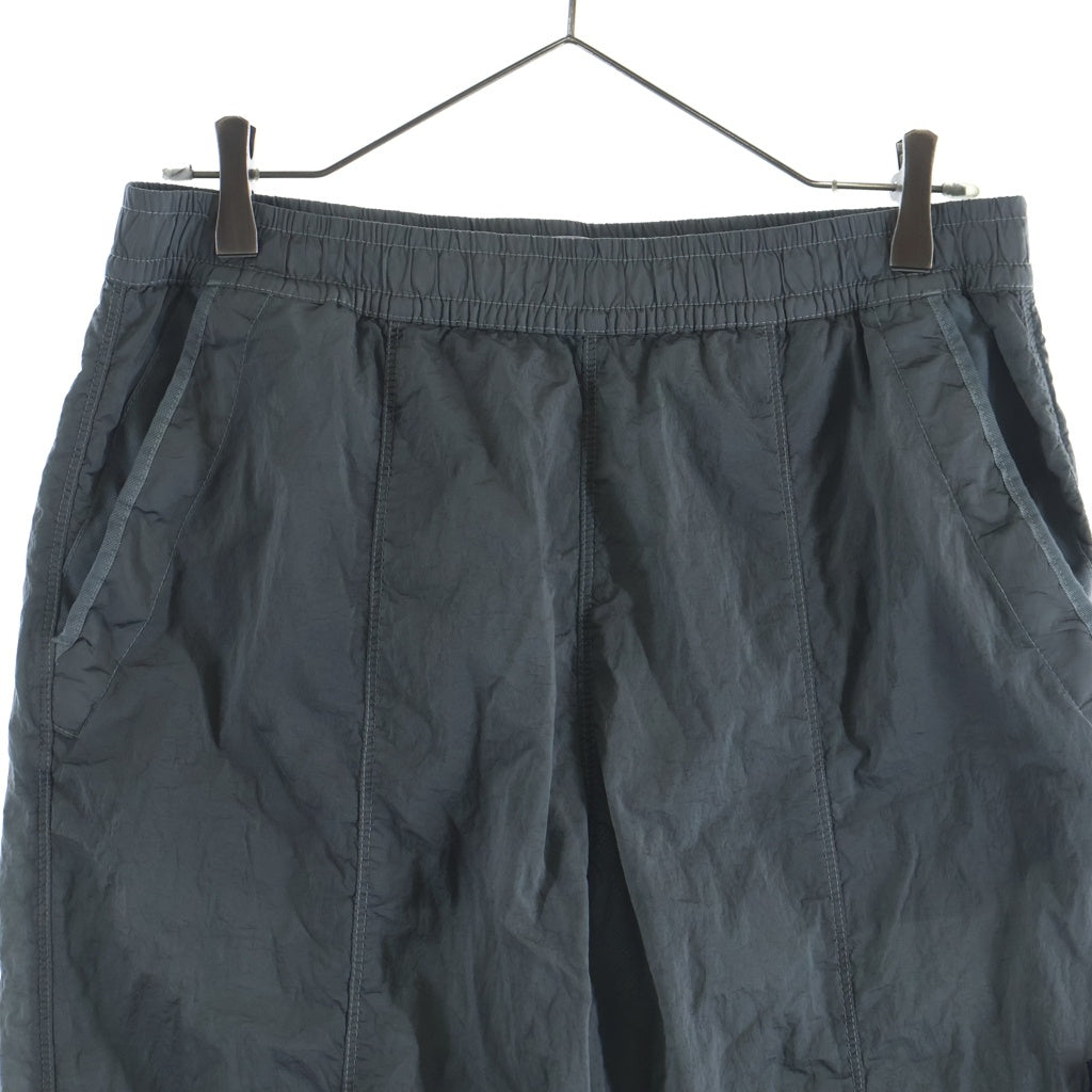 STONE ISLAND(ストーンアイランド) Nylon Metal Econyl Pants ロゴワッペン刺繍 ナイロン メタル エコニール ジョガーパンツ シルバー K2S153100013S0019