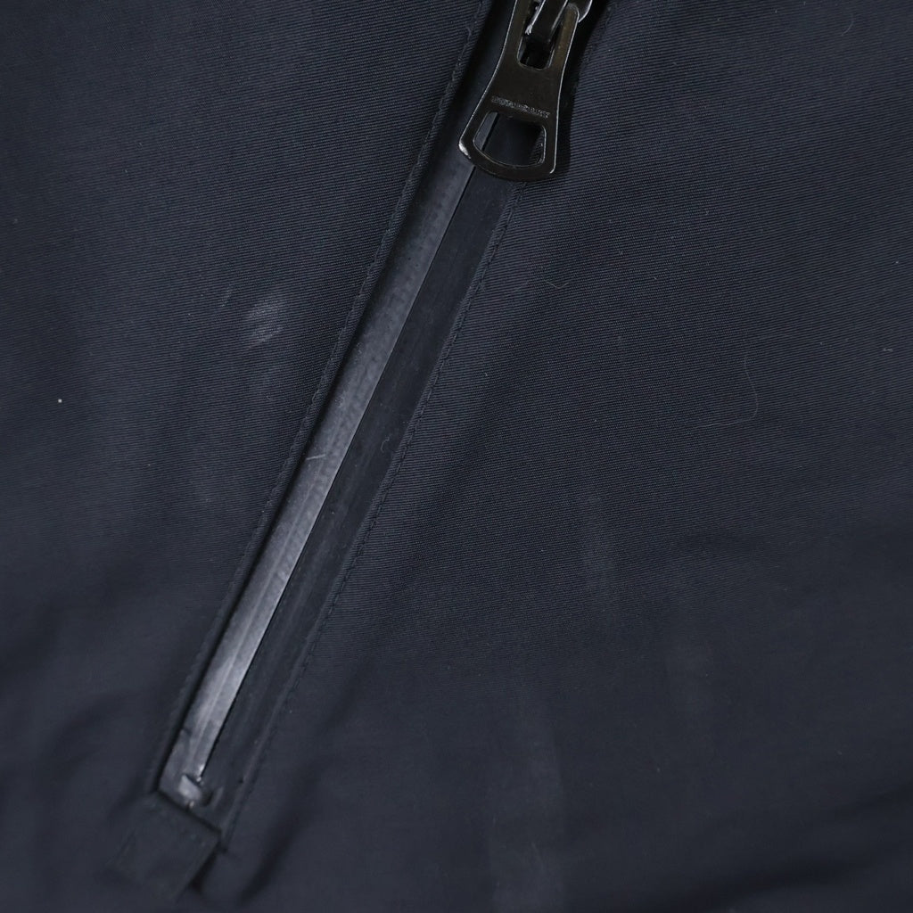BURBERRY(バーバリー) フロントロゴジップ フーデッド ナイロンジャケット ブラック 8004470