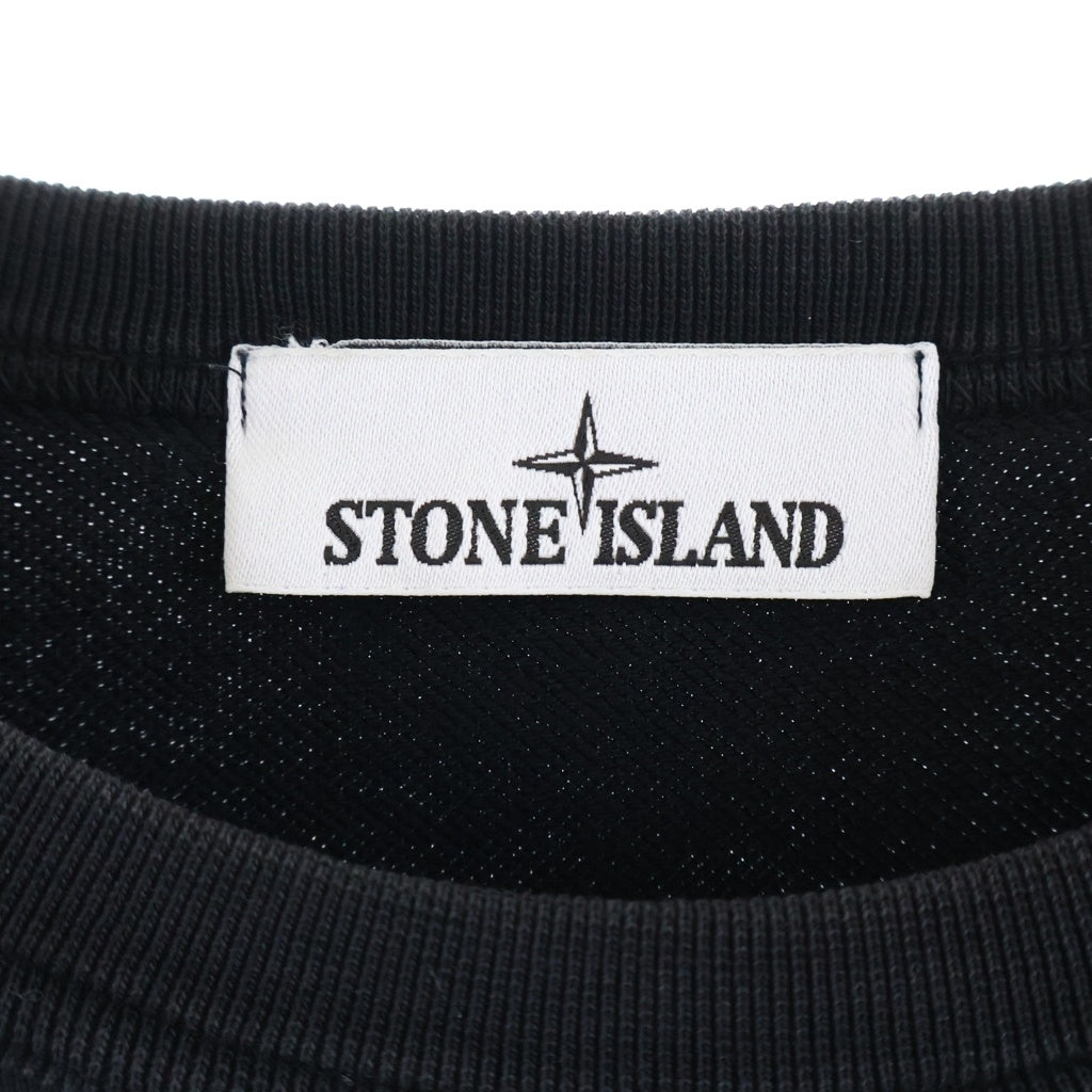 STONE ISLAND(ストーンアイランド) COTTON FLEECE アームポケット コットンクルーネック長袖スウェットトレーナー ブラック K1S156100003S0123