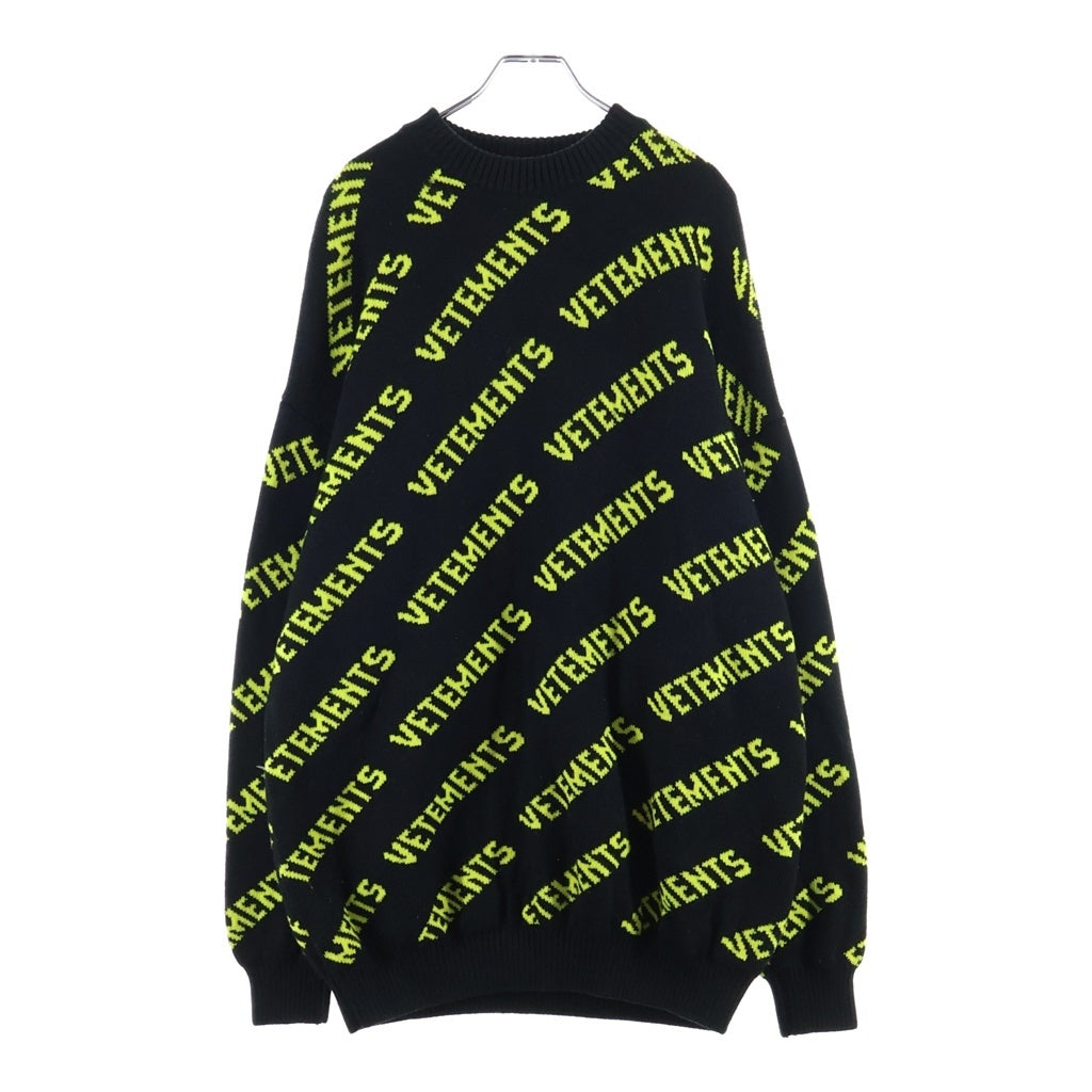 VETEMENTS(ヴェトモン) 22AW ロゴ総柄 ジャガード クルーネック長袖ニット セーター ブラック UA53KN300Y