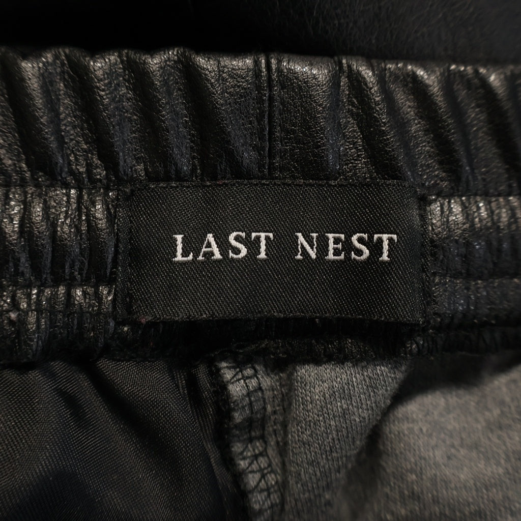 LAST NEST(ラスト ネスト) Embroidered Faux Leather Pants ドローコード付き フェイクレザーパンツ ブラック
