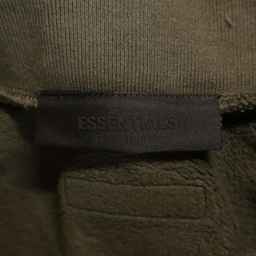 FEAR OF GOD ESSENTIALS(フィアオブゴッド エッセンシャルズ) バックラバーロゴプリント 長袖ポロスウェットシャツ トレーナー カーキ