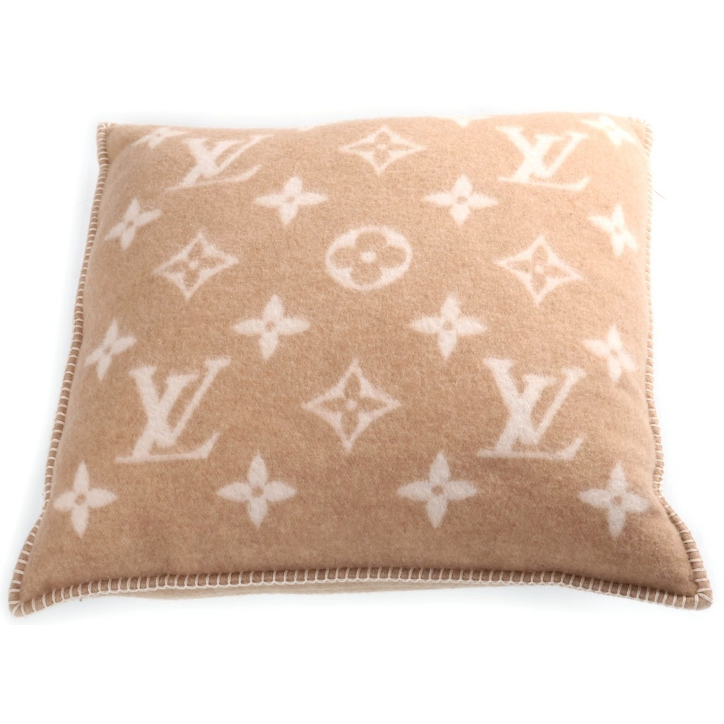 LOUIS VUITTON(ルイヴィトン) フライト・モード クッション・ネオ モノグラム カシミヤ混ウールクッション ベージュ M79271 レディース