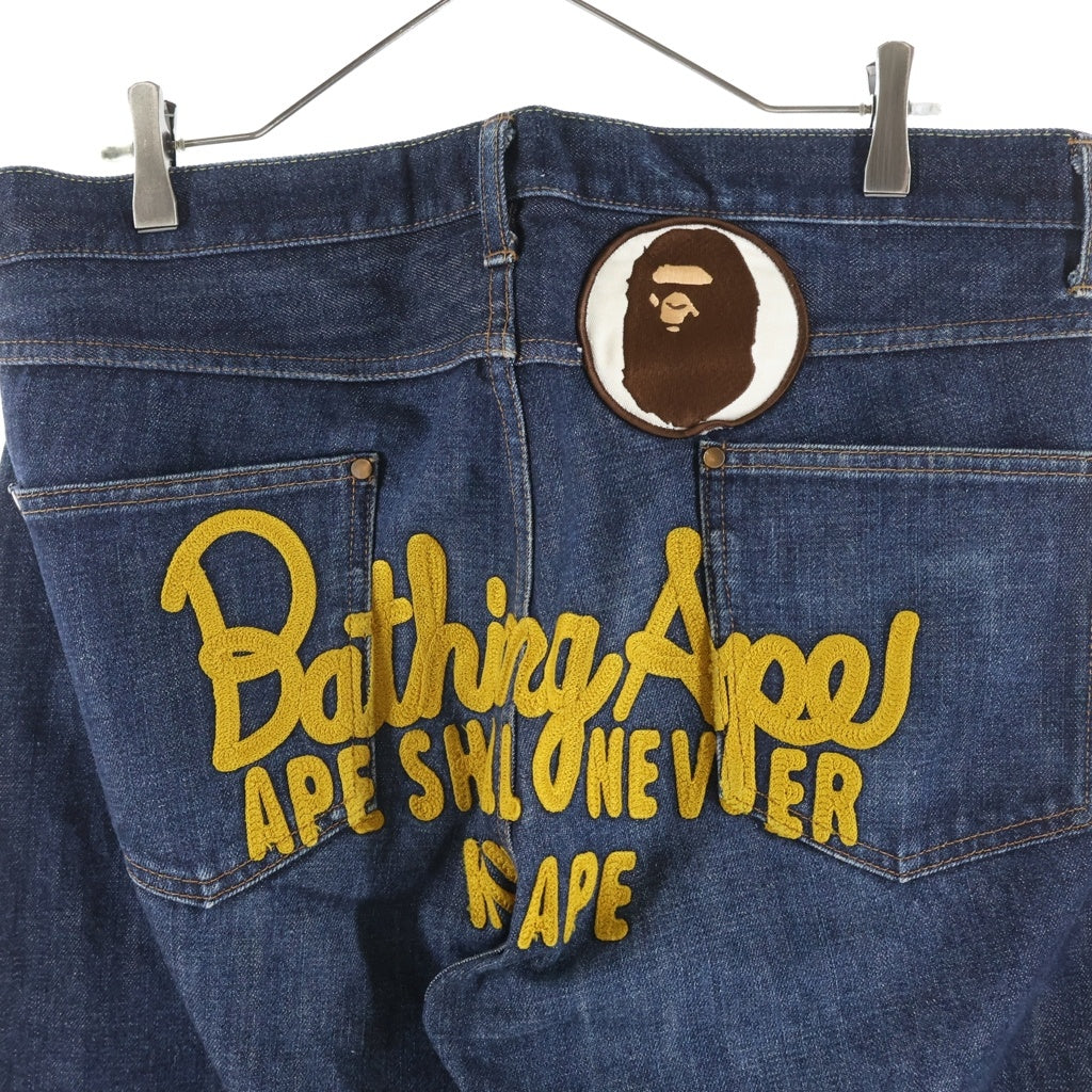 A BATHING APE(アベイシングエイプ) Logo Loose straight denim ロゴエンブロイダリー ルーズストレートデニム ジーンズ インディゴ