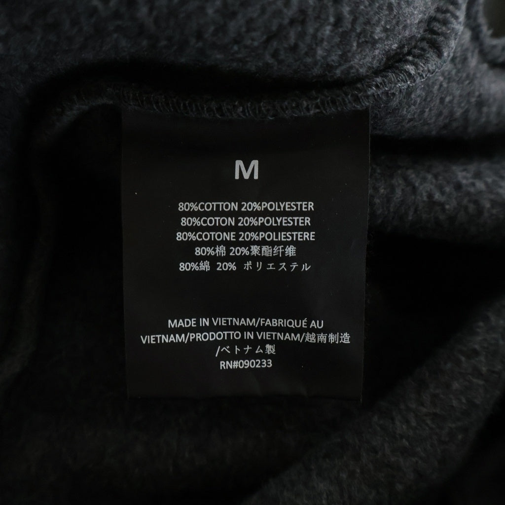 FEAR OF GOD ESSENTIALS(フィアオブゴッド エッセンシャルズ) CLASSIC CREWNECK SWEATSHIRT フロントエンボスロゴ クラシック クルーネック長袖スウェットトレーナー グレー 090233