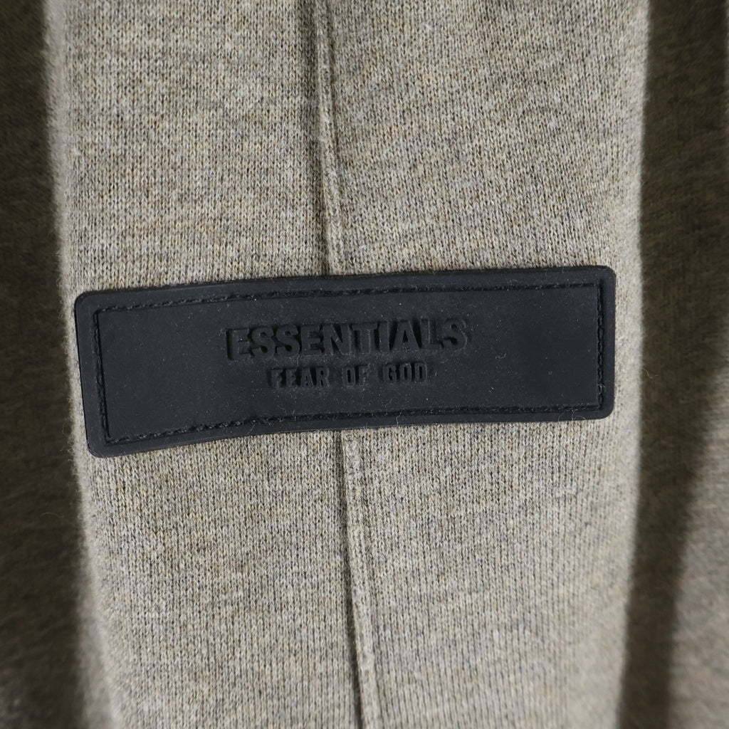 FEAR OF GOD ESSENTIALS(フィアオブゴッド エッセンシャルズ) フロントラバーロゴプリント ウエストドローコードスウェットパンツ チャコール