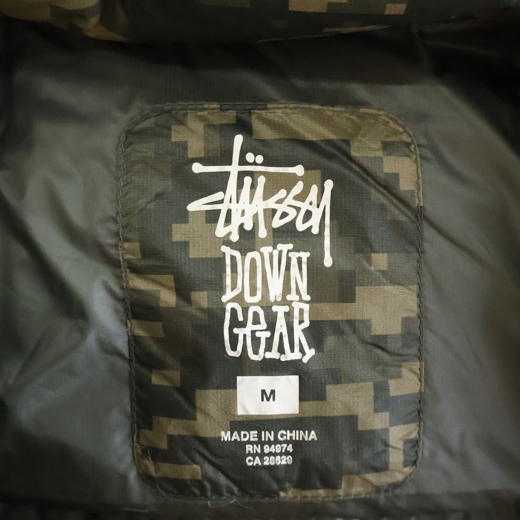 STUSSY(ステューシー) MICRO RIPSTOP DOWN JACKET マイクロリップストップ ジェットデジタルカモ ダウンジャケット カーキ 115877