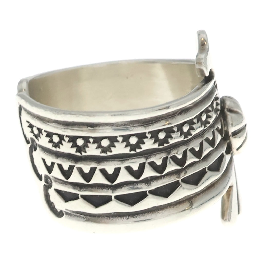 INDIAN JEWELRY(インディアンジュエリー) NAVAJO Darrell Cadman STERLING製 ナバホ族 ダレル キャドマン スターリング サンダーバードリング 指輪 シルバー