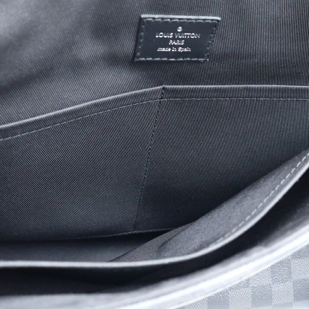 LOUIS VUITTON(ルイヴィトン) ダミエグラフィット ディストリクトMM NV2 ブラック N40350