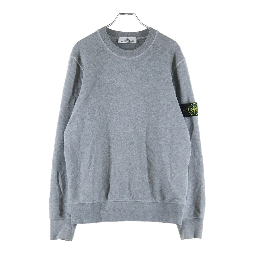 STONE ISLAND(ストーンアイランド) 24SS ORGANIC COTTON FLEECE ショルダーロゴワッペン コットン クルーネック長袖スウェットトレーナー グレー K1S156100044S0051
