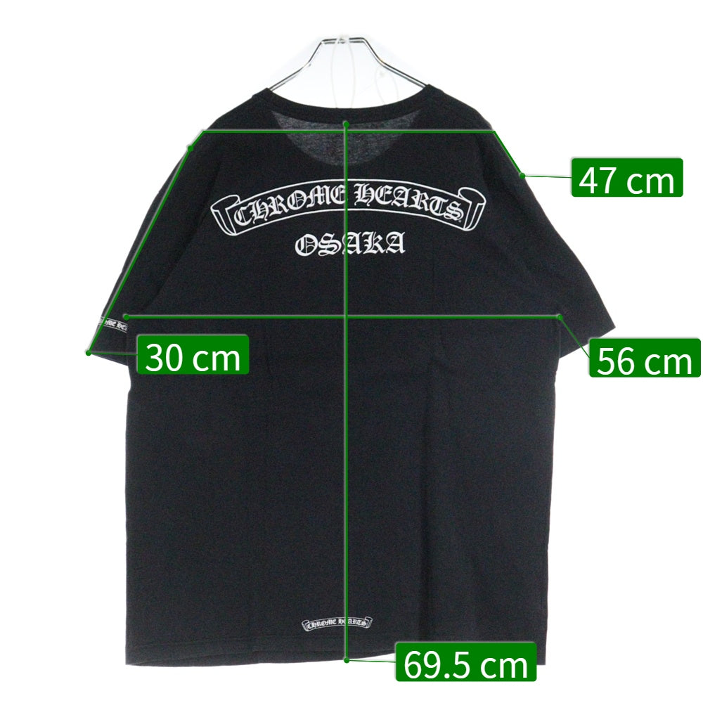 CHROME HEARTS(クロムハーツ) Osaka Scroll Label Logo Tee 大阪限定 大阪スクロールラベルロゴ ポケット付き 半袖Tシャツ ブラック