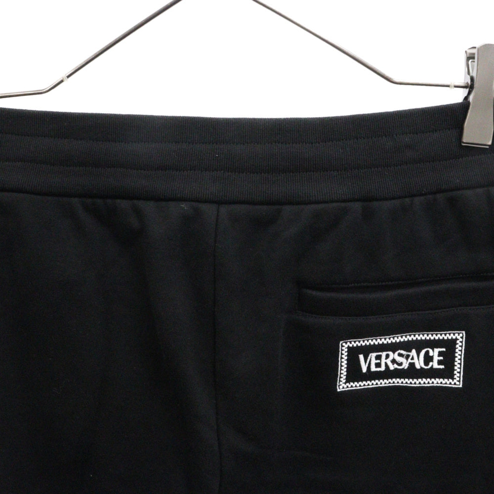 VERSACE(ヴェルサーチ) 24SS バックロゴ スウェットパンツ ブラック 1012568