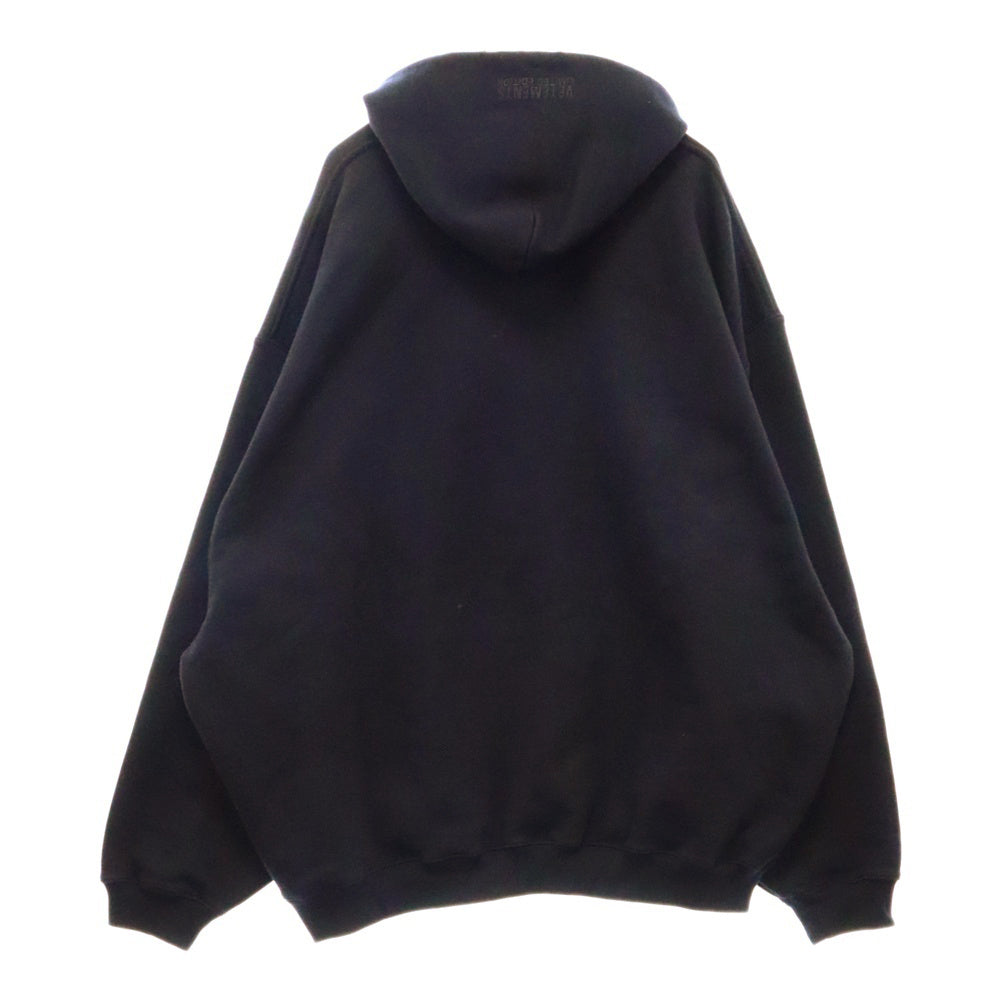 VETEMENTS(ヴェトモン) 23AW Paris Logo Hoodie パリス ロゴ プリント プルオーバーパーカー フーディー ブラック UE54HD500B