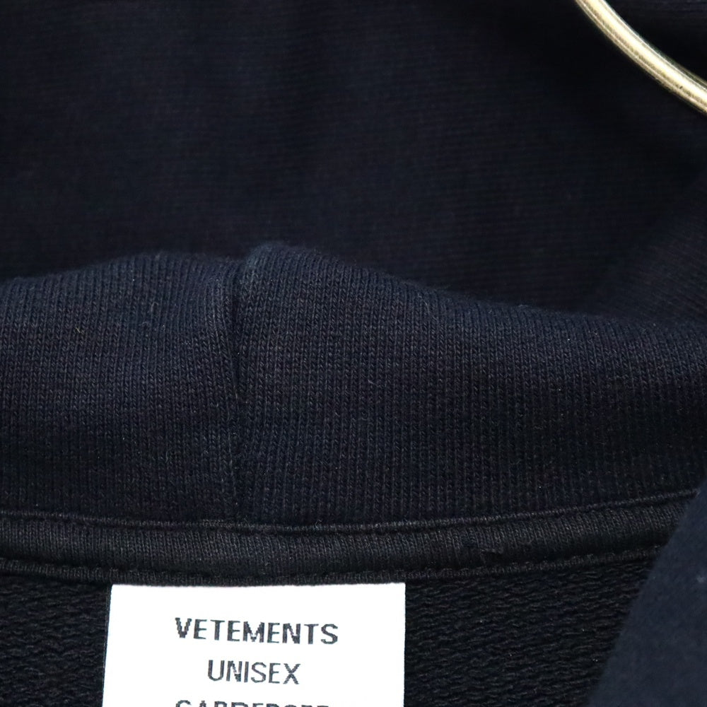 VETEMENTS(ヴェトモン) 23AW Paris Logo Hoodie パリス ロゴ プリント プルオーバーパーカー フーディー ブラック UE54HD500B