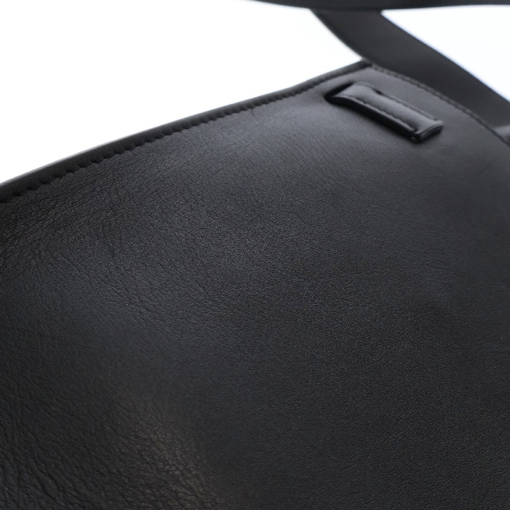 CELINE(セリーヌ) ビッグバック バケット ロングストラップ レザーショルダーバッグ ブラック