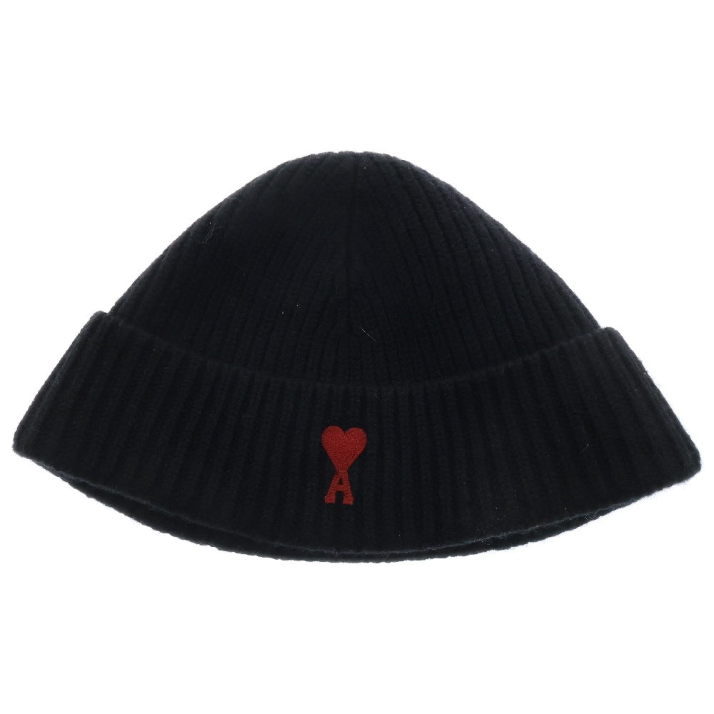 AMI Alexandre Mattiussi(アミアレクサンドルマテュッシ) RED ACD BEANIE 刺繍 ロゴ ニット ビーニー 帽子 ブラック BFUHA106.018