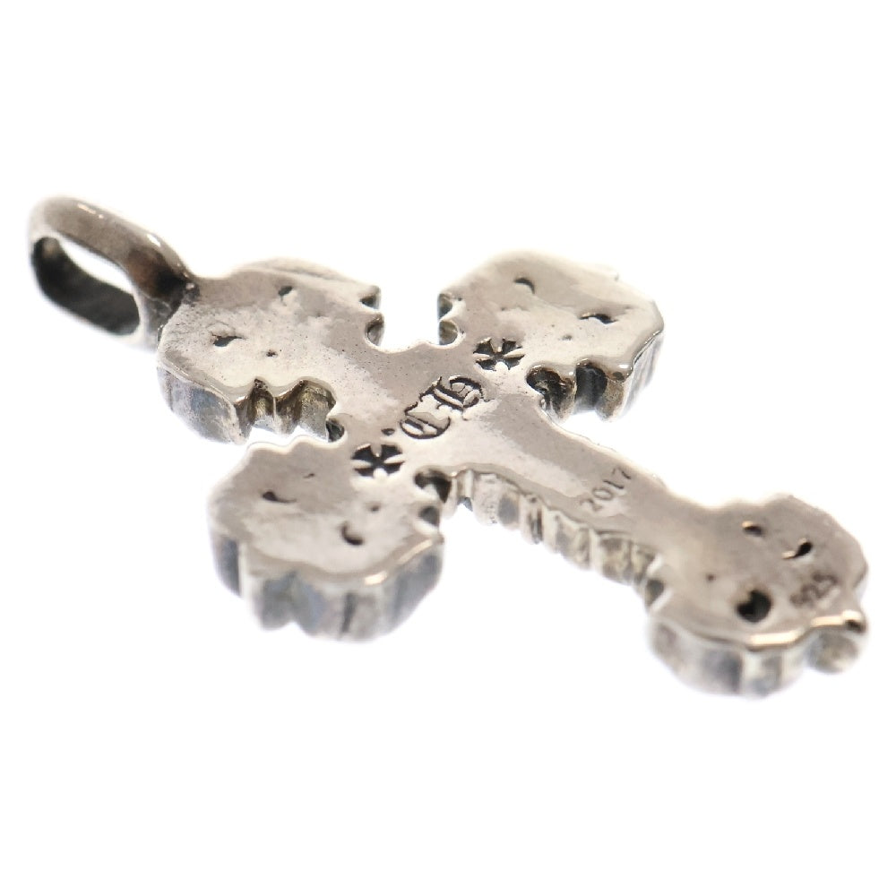 CHROME HEARTS(クロムハーツ) CHARM FILIGREE TINY A/DMND タイニーフィリグリークロス アフターPAVEダイヤ チャーム シルバーネックレストップ