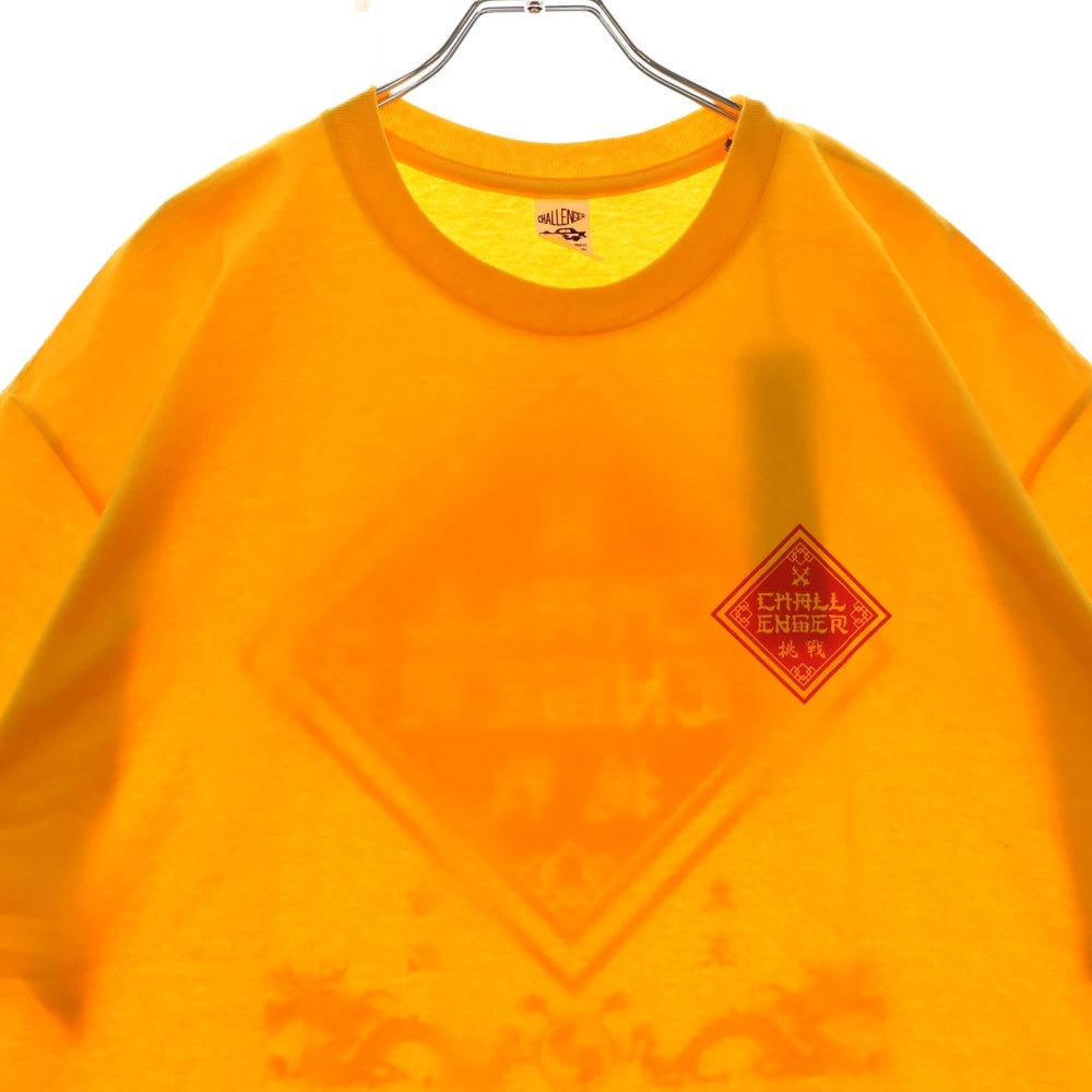 CHALLENGER(チャレンジャー) BD 2023 TOUR TEE 両面プリント クルーネック半袖Tシャツ イエロー CLG-TS-023-040