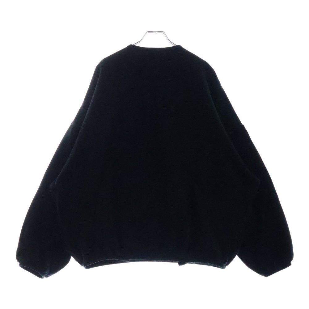 FEAR OF GOD ESSENTIALS(フィアオブゴッド エッセンシャルズ) ラバーロゴ付き パイピングフリーススウェット ブラック