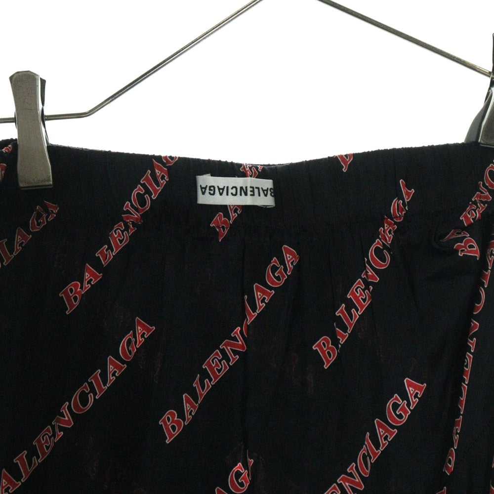 BALENCIAGA(バレンシアガ) オールオーバーロゴ フレア アシンメトリー ロングスカート ブラック/レッド 625534 TILS1 レディース