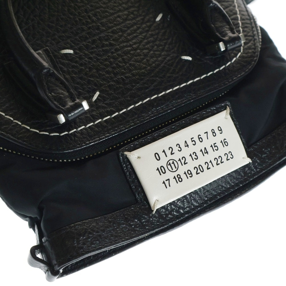 Maison Margiela 11(メゾンマルジェラ11) 5ACマイクロ ファイブ エーシー 2WAYレザー ミニバッグ ショルダーバッグ ブラック レディース S56WG0081 P0396