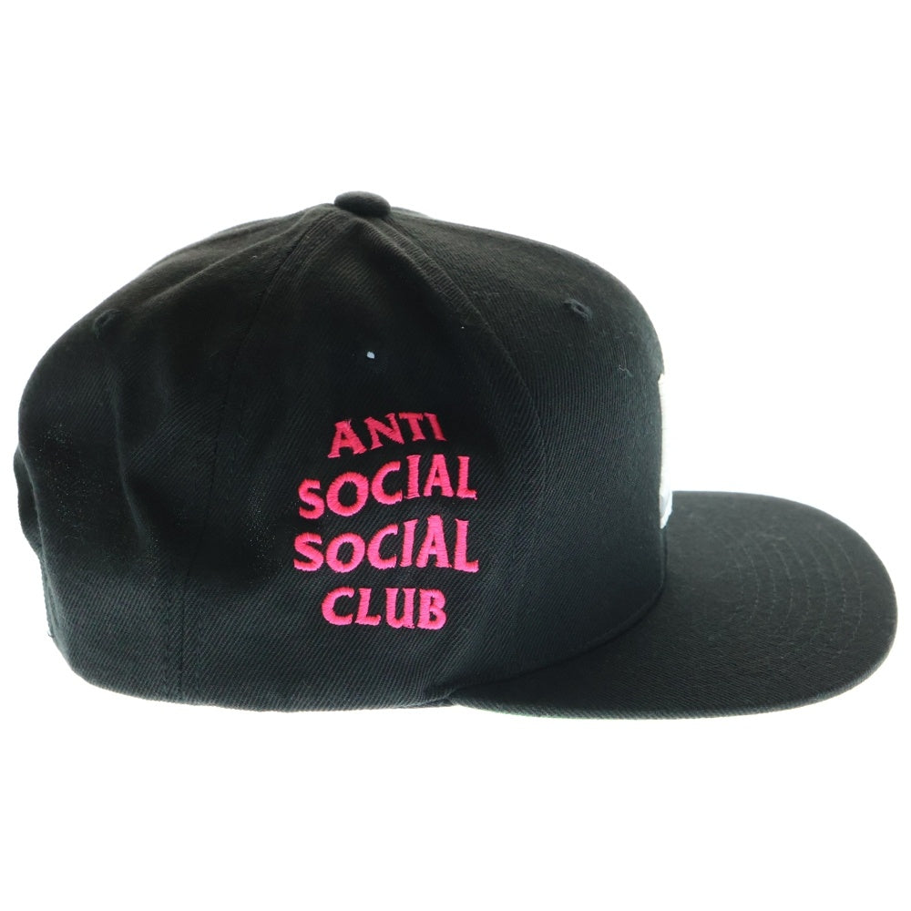 ANTI SOCIAL SOCIAL CLUB(アンチソーシャルソーシャルクラブ) ×UNDEFEATED キャップ 帽子 フロントロゴ サイドロゴ ブラック