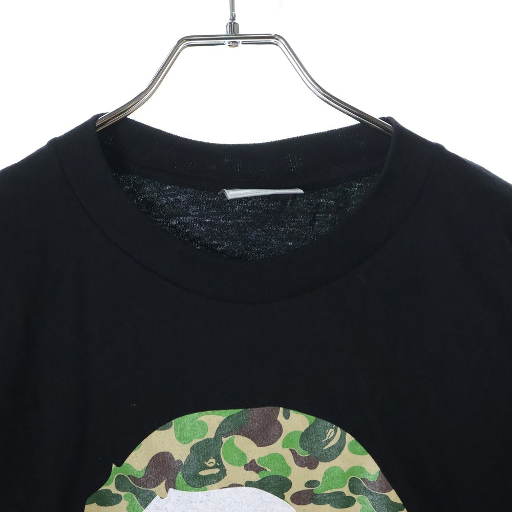 A BATHING APE(アベイシングエイプ) APE カモ柄 フロントプリント クルーネック 半袖Tシャツ ブラック