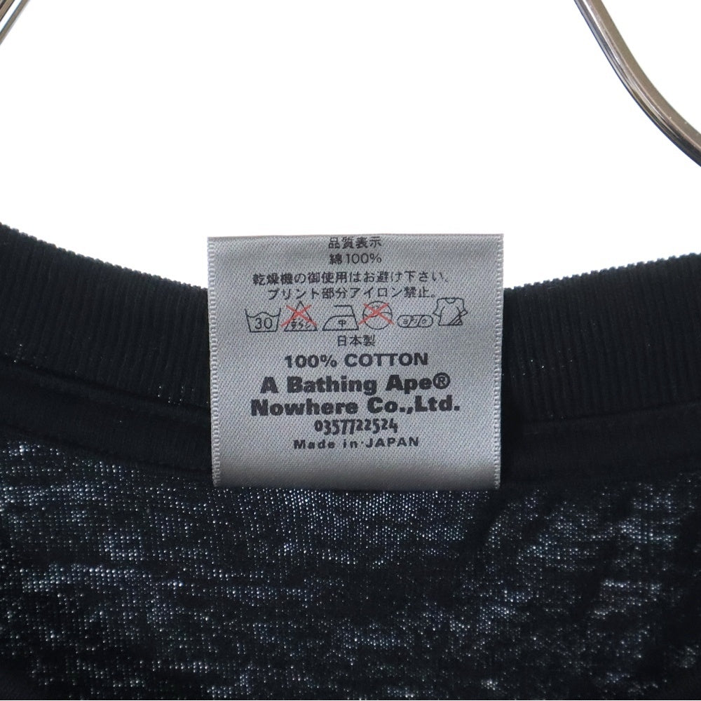A BATHING APE(アベイシングエイプ) APE カモ柄 フロントプリント クルーネック 半袖Tシャツ ブラック