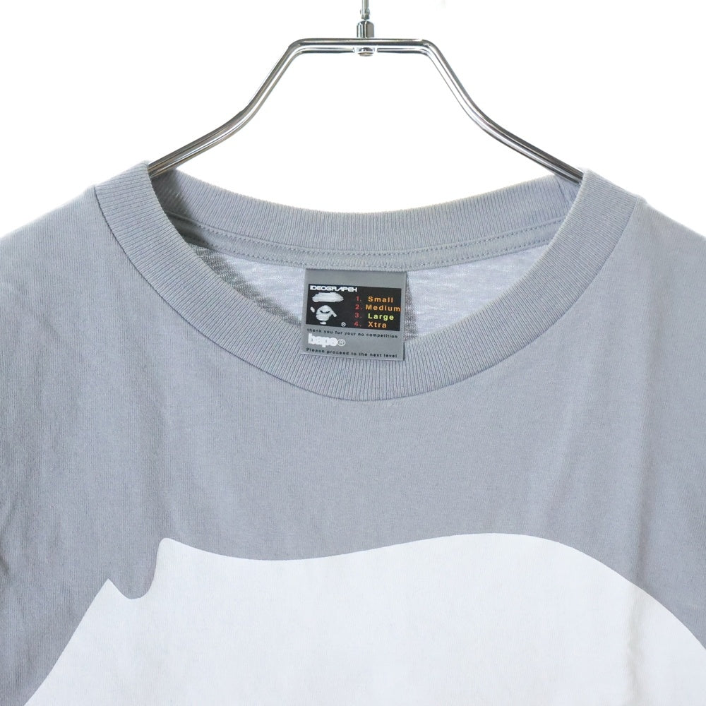 A BATHING APE(アベイシングエイプ) ロゴフリントプリント クルーネック 半袖Tシャツ グレー