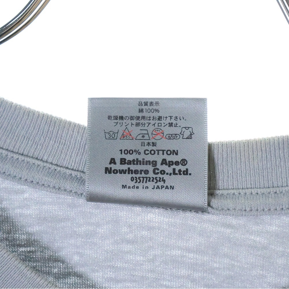 A BATHING APE(アベイシングエイプ) ロゴフリントプリント クルーネック 半袖Tシャツ グレー