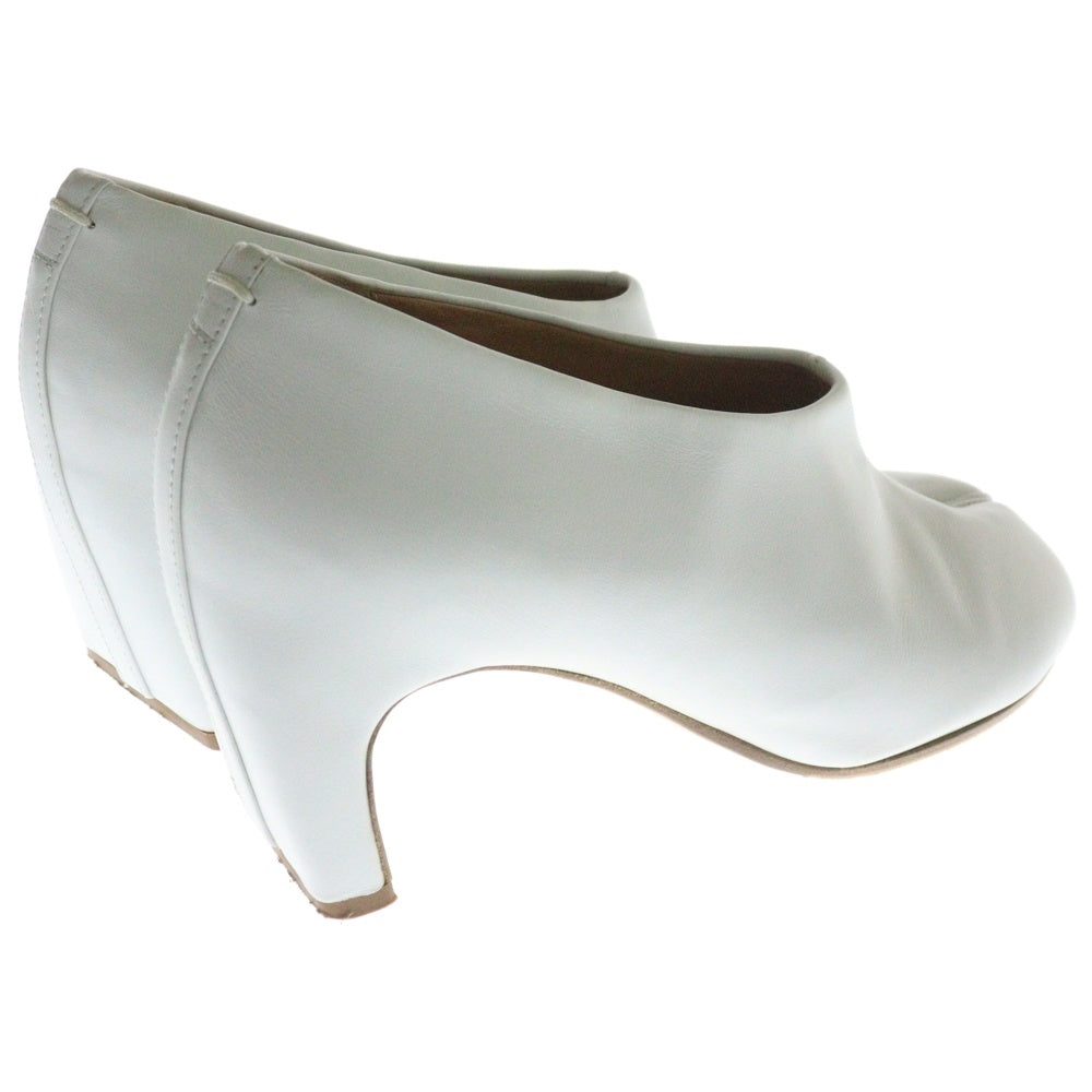 Maison Margiela 22(メゾンマルジェラ) TABI レディース スプリットトゥ レザー タビパンプス ホワイト 39WL0060