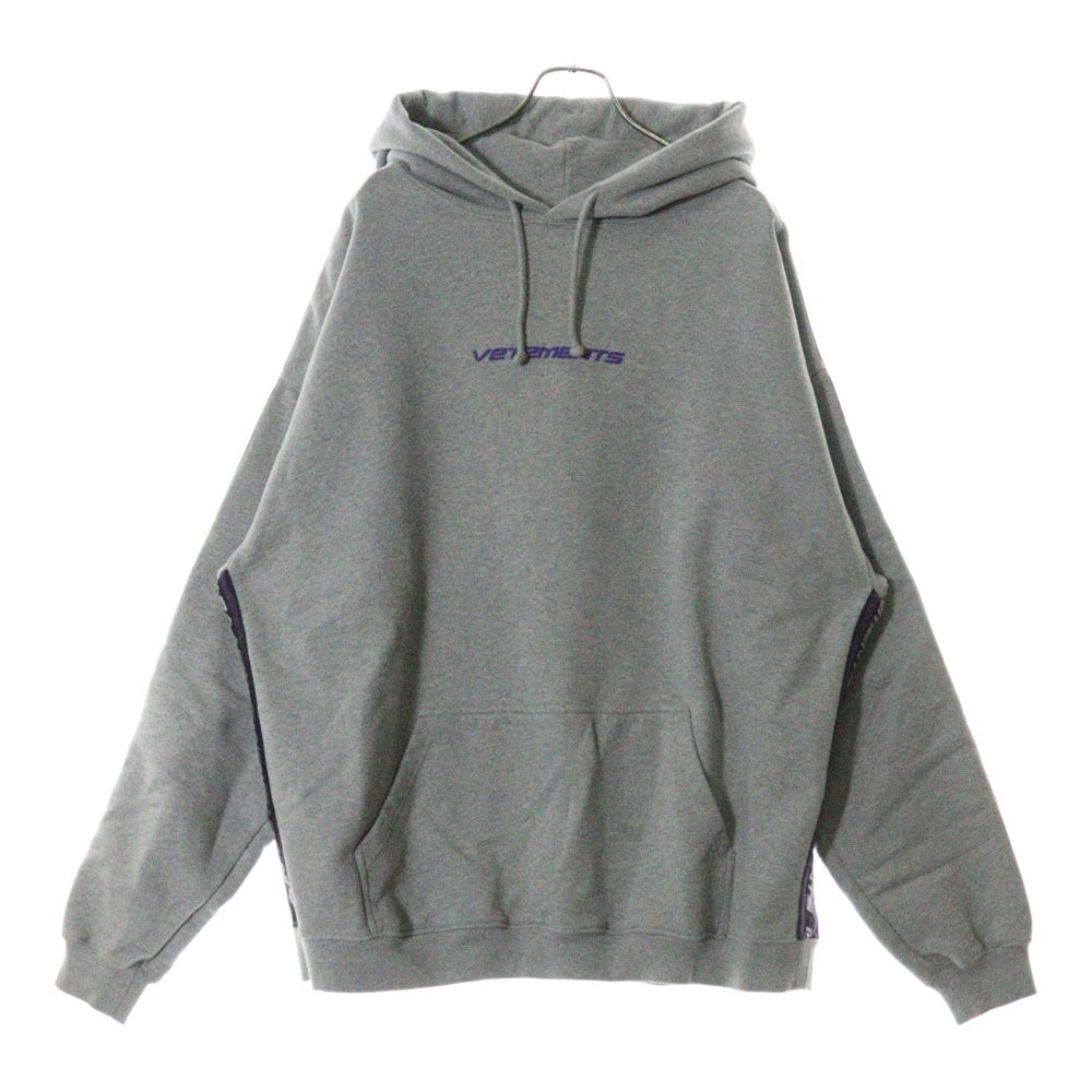 VETEMENTS(ヴェトモン) 21AW LOGO TAPE HOODIE ロゴテープ プルオーバーパーカー グレー UA52TR750G