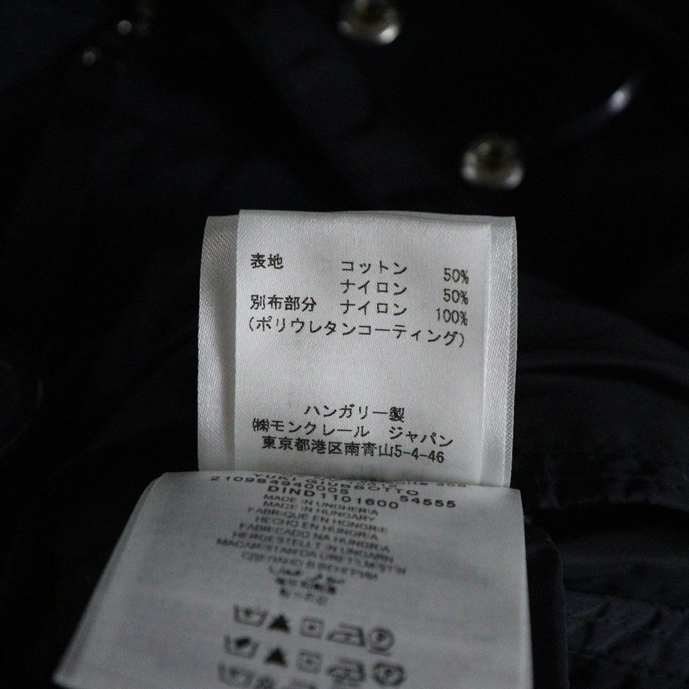 MONCLER(モンクレール) ×sacai YUKI サカイ コラボ リバーシブル ナイロンコート レディース 2109S4940005 54555 ネイビー