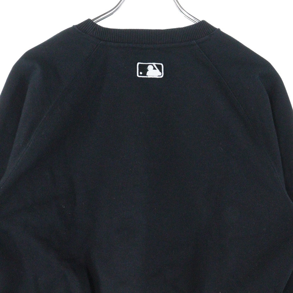 MLB(エムエルビー) NEW YORK YANKEES ニューヨークヤンキース クロップド スウェット トレーナー ブラック レディース