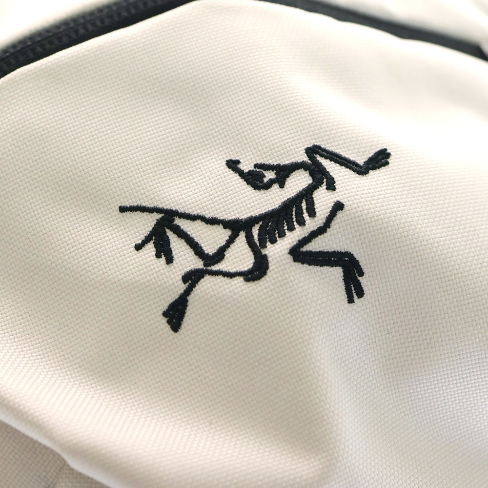 ARC'TERYX(アークテリクス) MANTIS 1 WAISTPACK マンティス1 ウエストパック ショルダーバッグ ホワイト