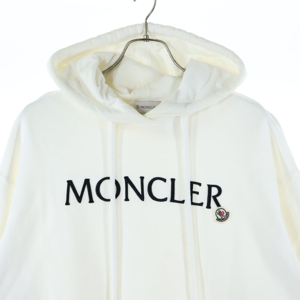 MONCLER(モンクレール) フロント ロゴ プルオーバー パーカー ホワイト I10938G00016